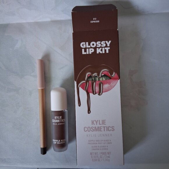 Kylie Cosmetics Glossy Lip Kit Supple Kiss Lip Glaze & Liner 612 Expresso NIB - Picture 1 of 4